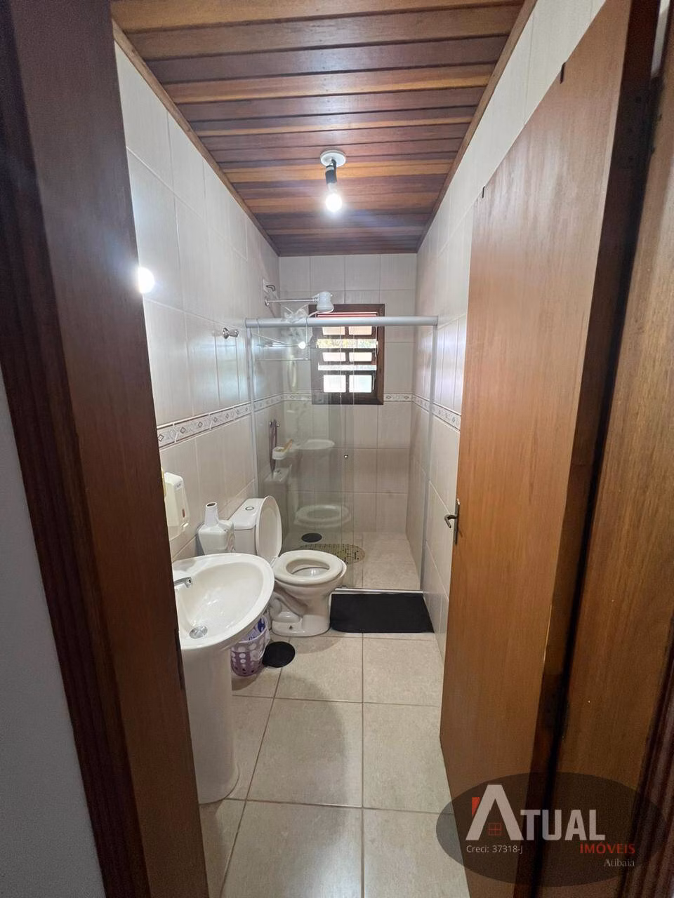 Casa de 800 m² em Piracaia, SP