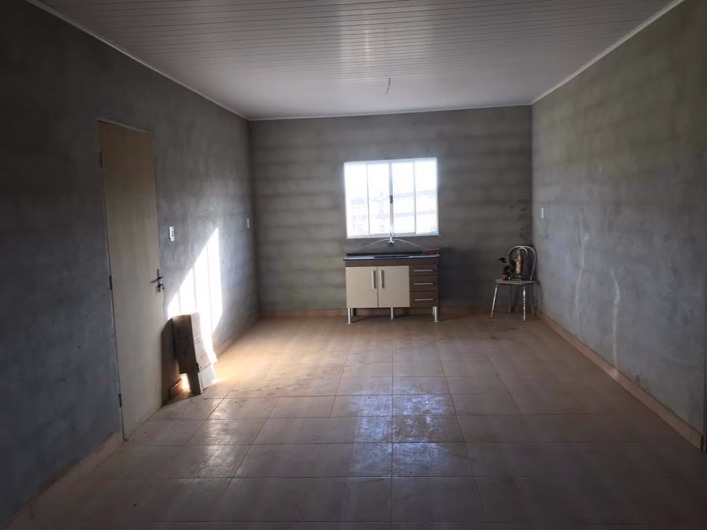 Chácara de 7.000 m² em Paraibuna, SP