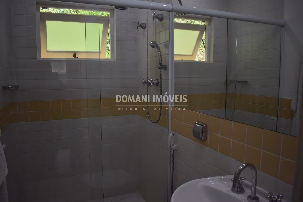 Casa de 1.750 m² em Campos do Jordão, SP
