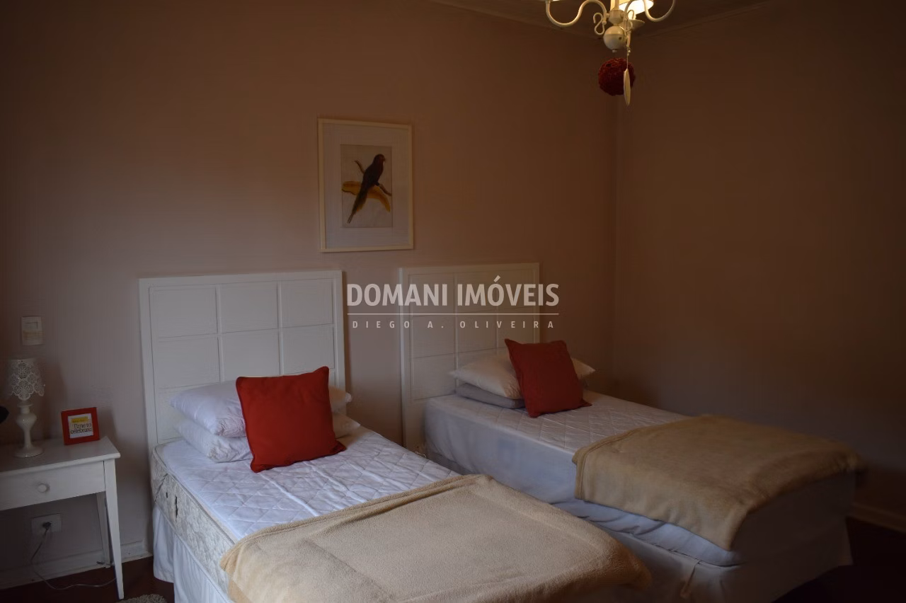 Casa de 1.750 m² em Campos do Jordão, SP