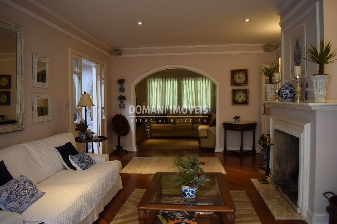 House of 1,750 m² in Campos do Jordão, SP, Brazil