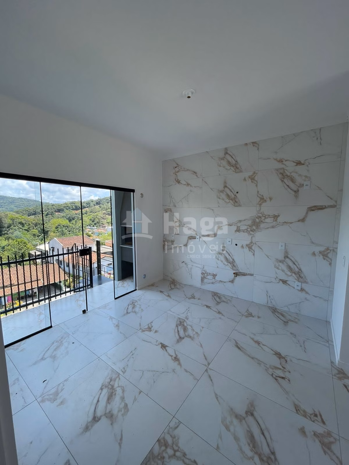 Casa de 90 m² em Brusque, SC