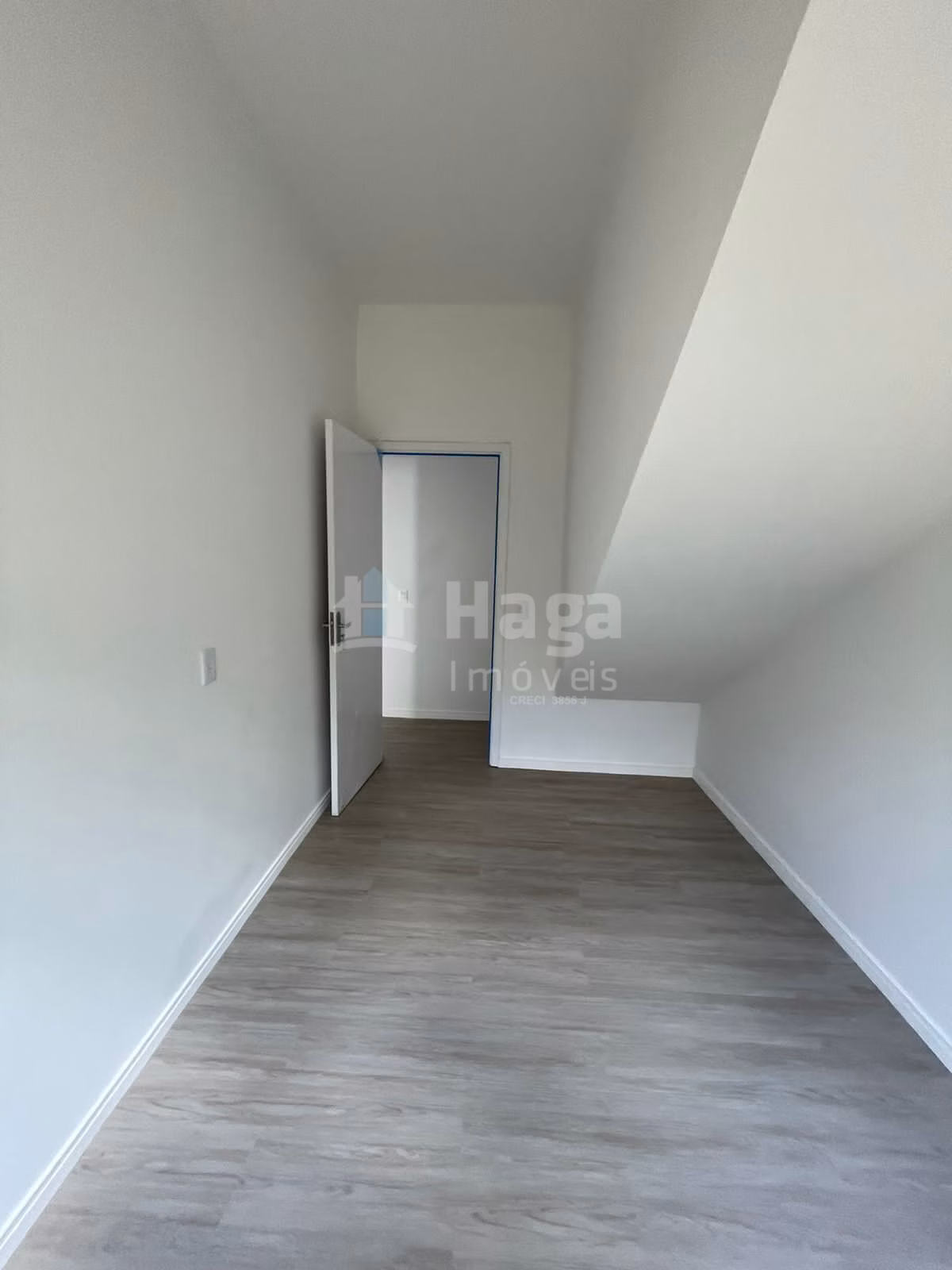 Casa de 90 m² em Brusque, SC
