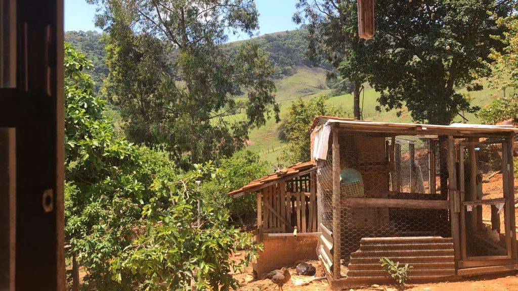 Sítio de 4 ha em Borda da Mata, MG