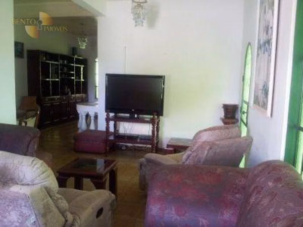Casa de 1.080 m² em Cuiabá, MT