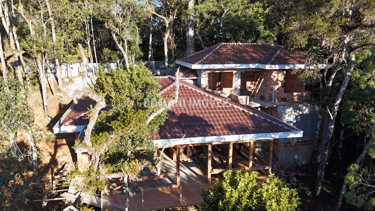 House of 1,060 m² in Campos do Jordão, SP, Brazil