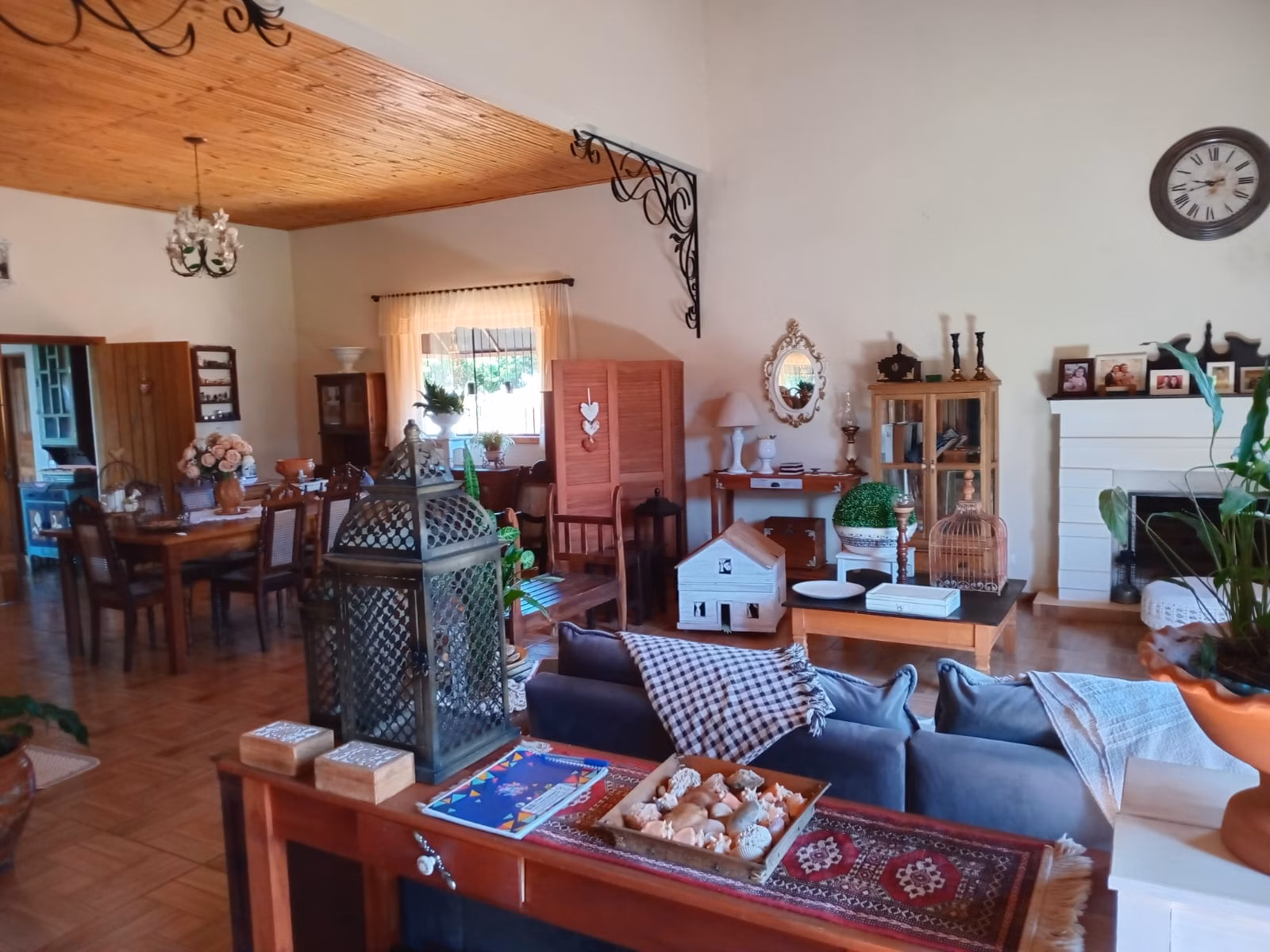 Pousada de 4.000 m² em Timburi, SP