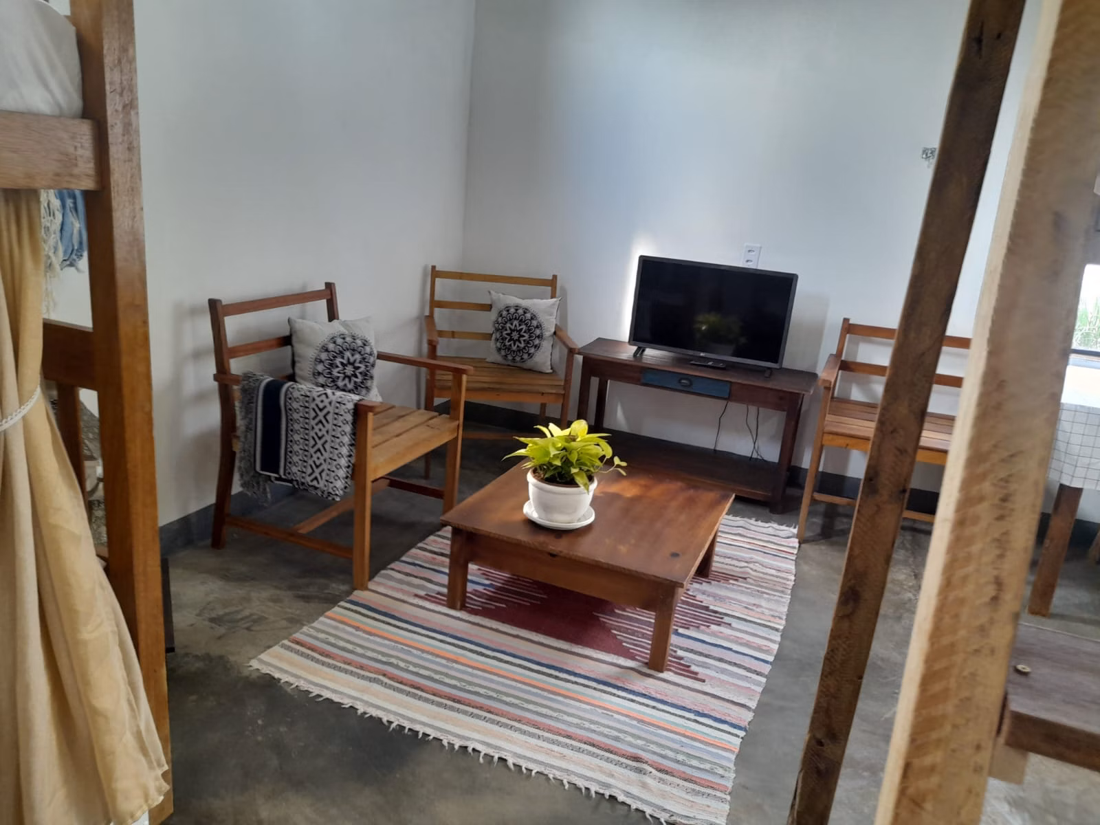Pousada de 4.000 m² em Timburi, SP