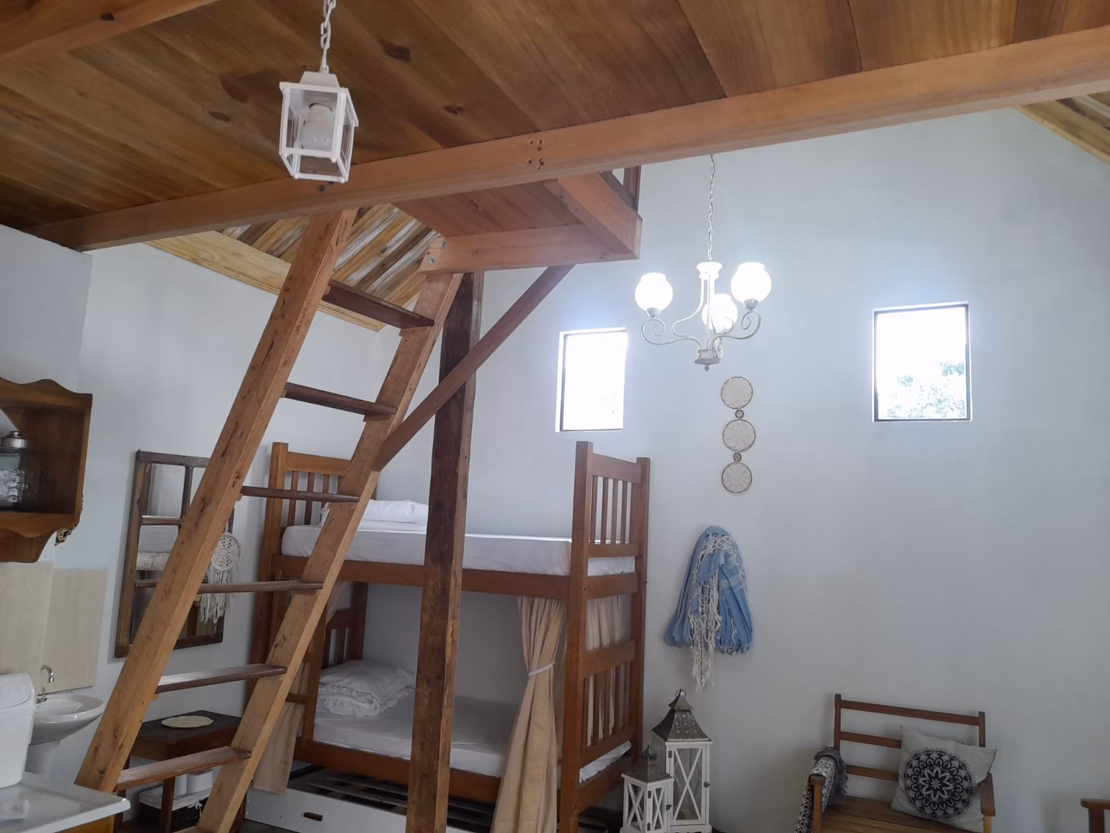Pousada de 4.000 m² em Timburi, SP