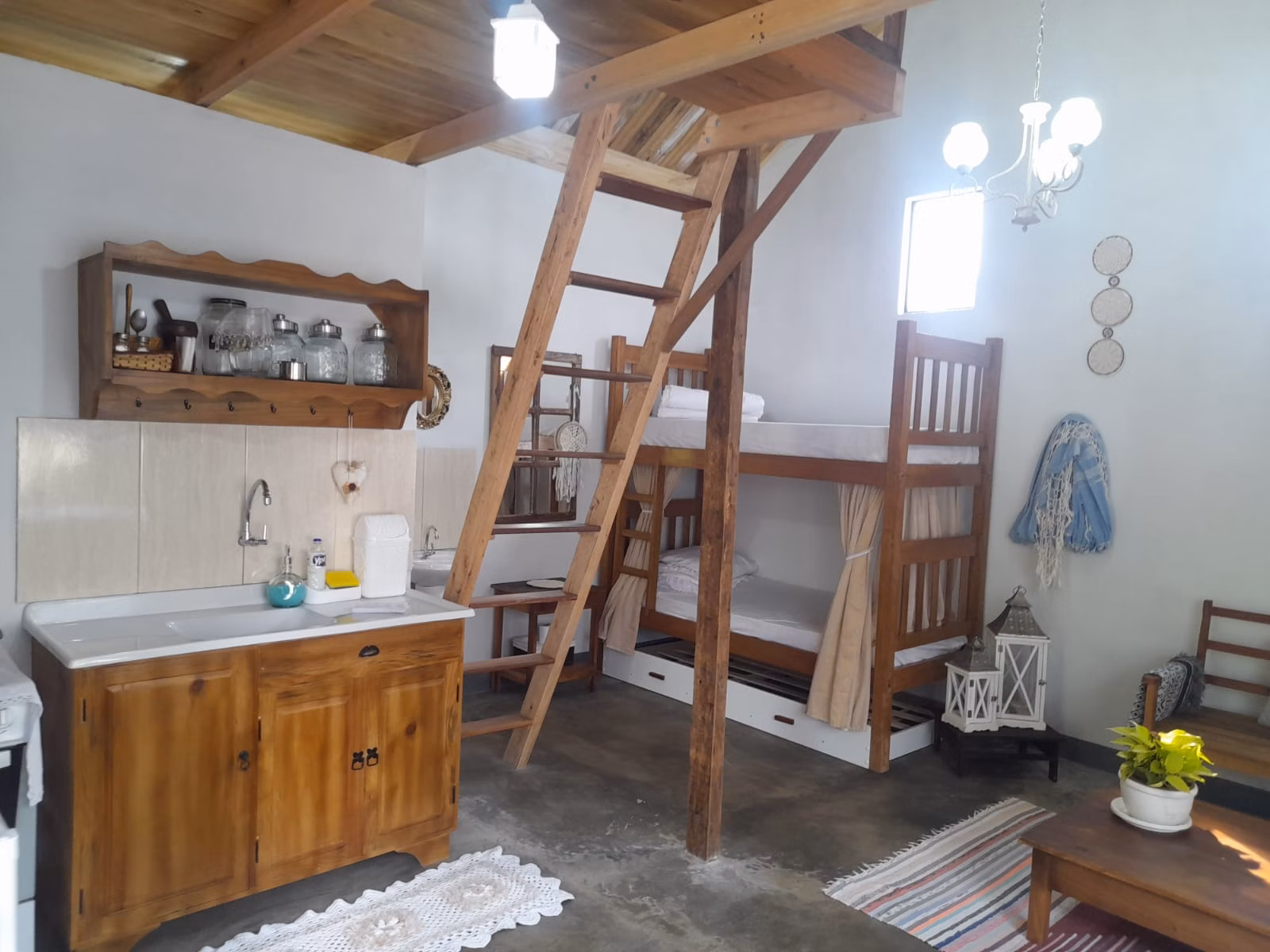 Pousada de 4.000 m² em Timburi, SP