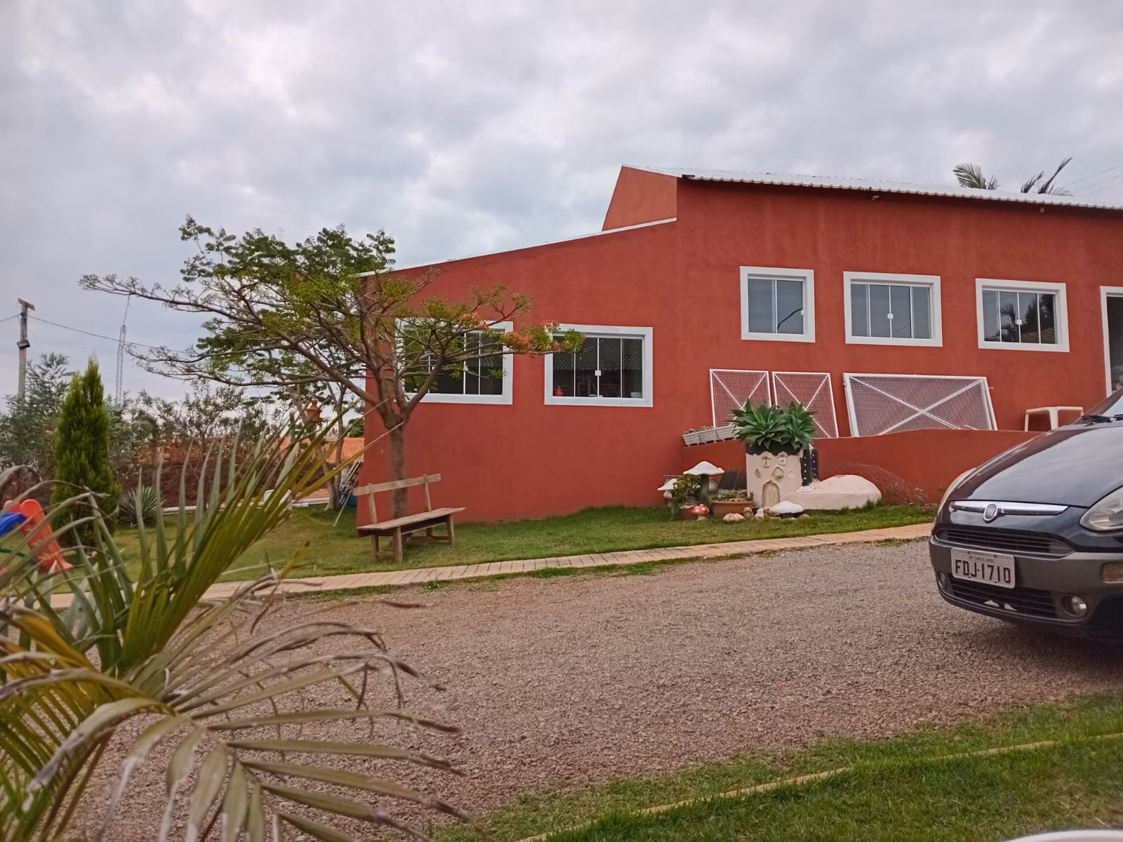 Pousada de 4.000 m² em Timburi, SP