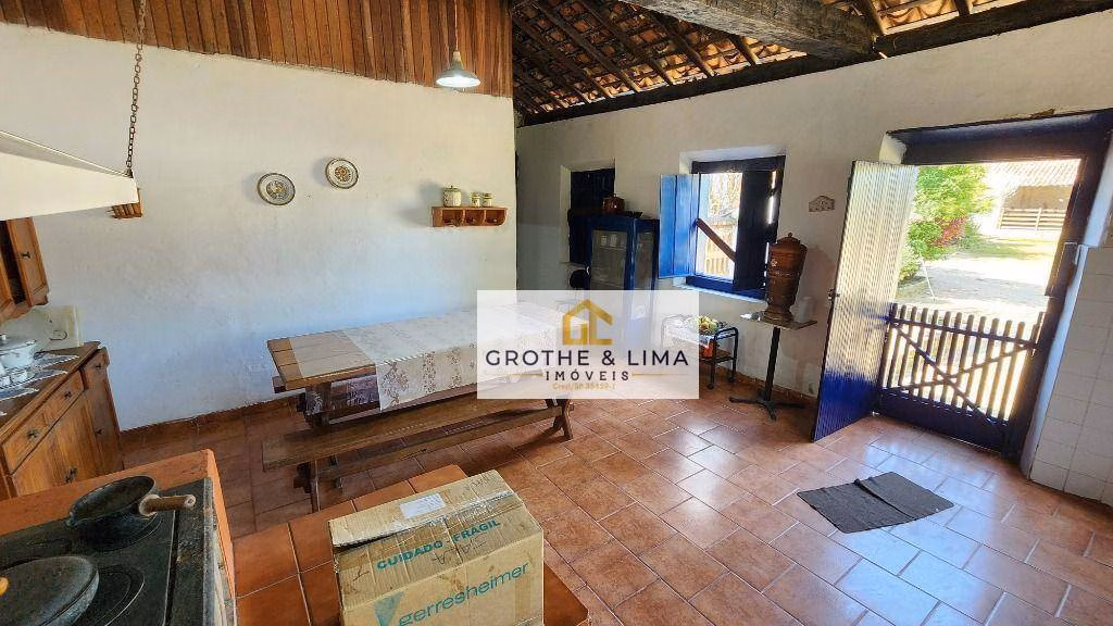 Fazenda de 36 ha em Caçapava, SP