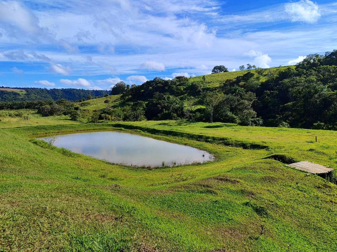 Sítio de 75 ha em Angatuba, SP