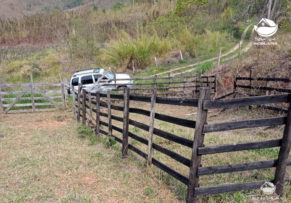Sítio de 19 ha em Monteiro Lobato, SP