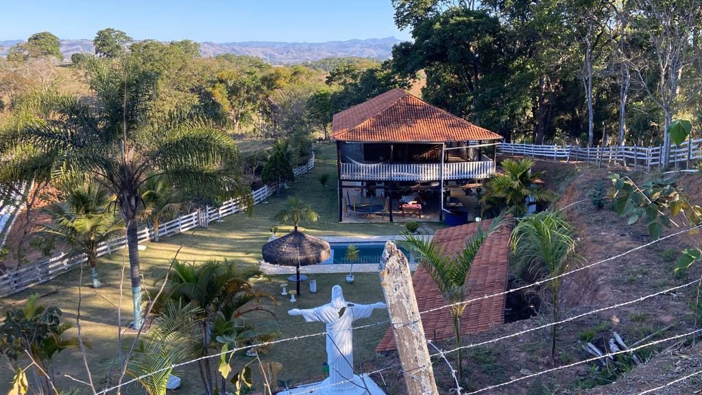 Sítio de 3 ha em Estiva, MG