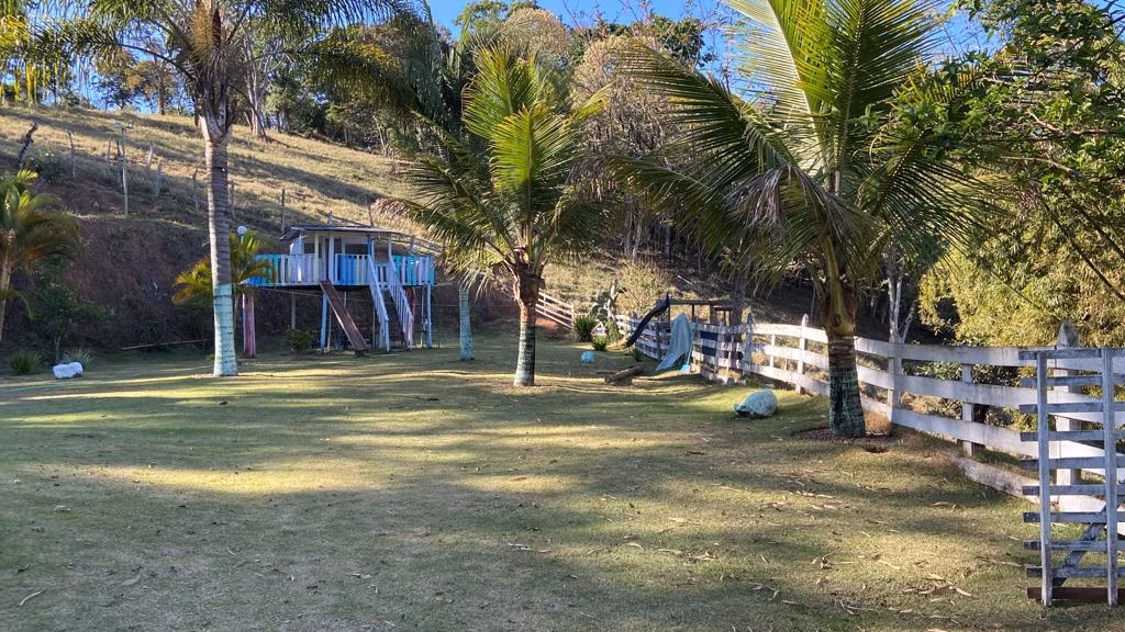 Sítio de 3 ha em Estiva, MG