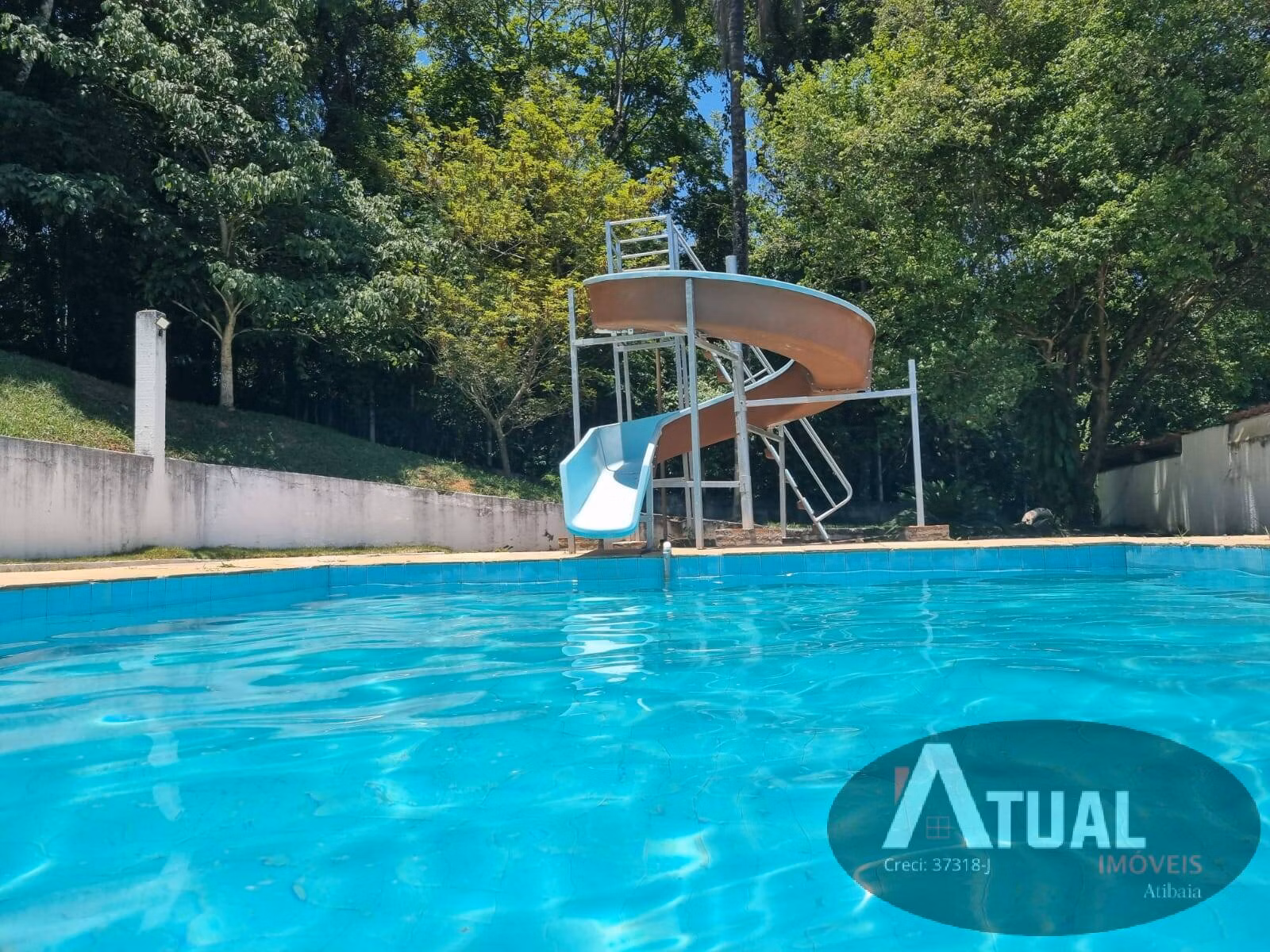 Chácara de 5.000 m² em Atibaia, SP
