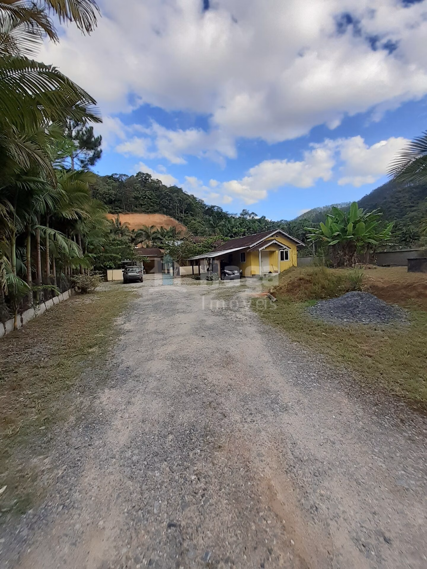 Casa de 2.058 m² em Guabiruba, SC