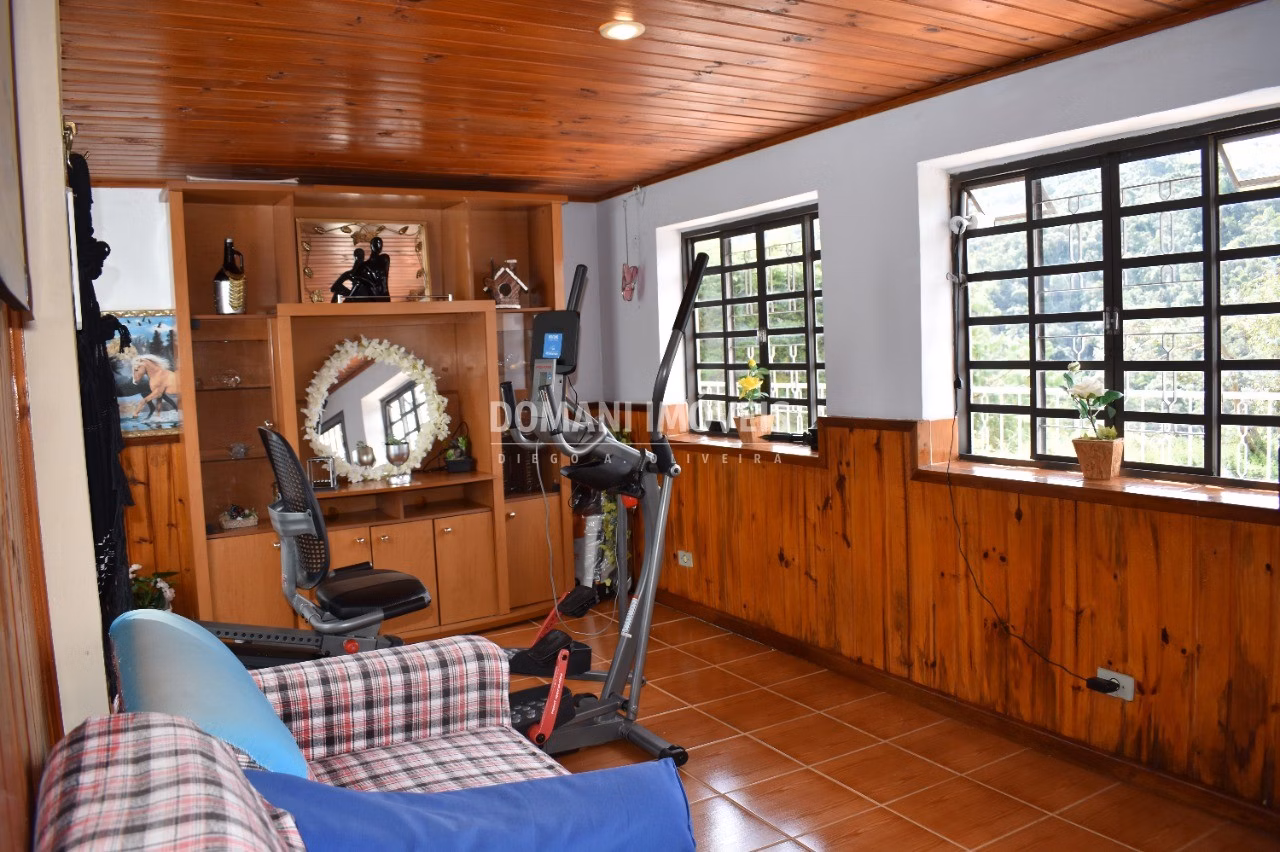 House of 1,110 m² in Campos do Jordão, SP, Brazil