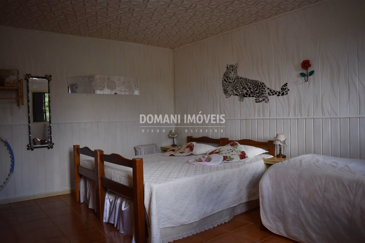 Casa de 1.110 m² em Campos do Jordão, SP