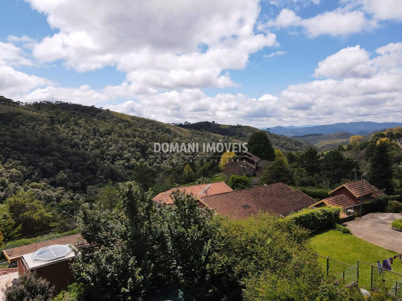 House of 1,110 m² in Campos do Jordão, SP, Brazil
