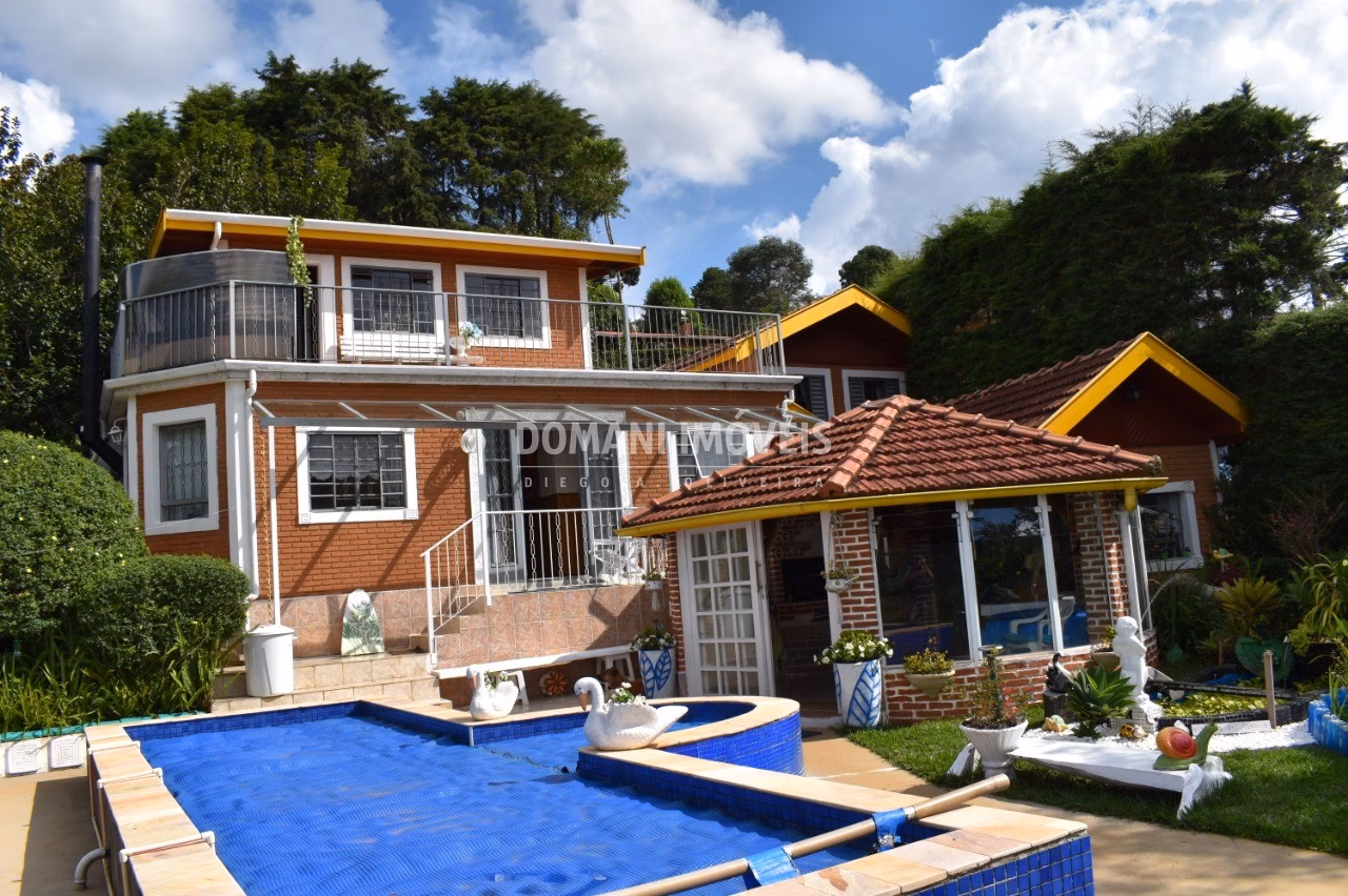 House of 1,110 m² in Campos do Jordão, SP, Brazil