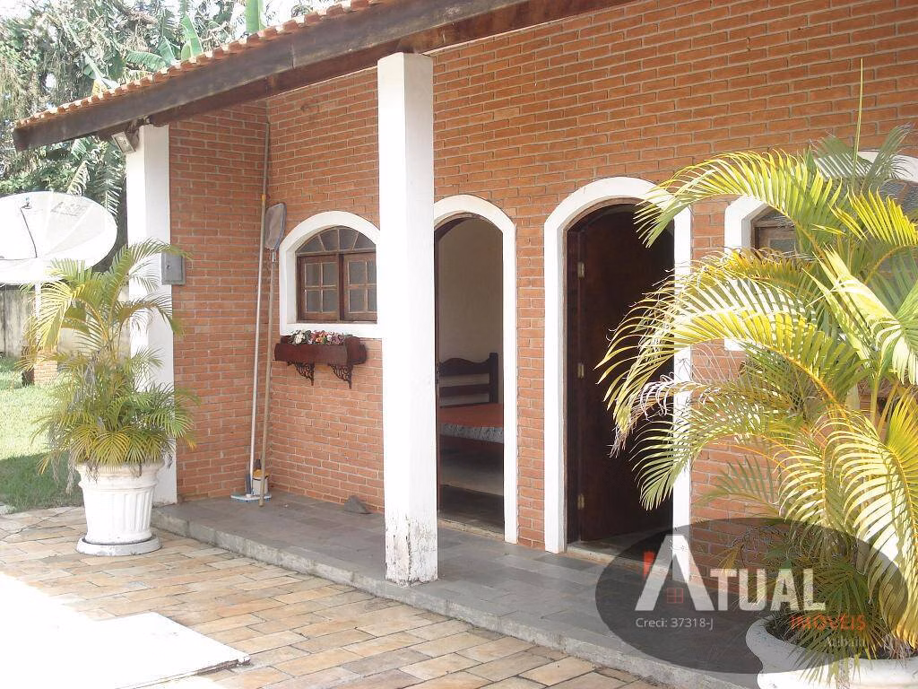 Chácara de 2.000 m² em Piracaia, SP