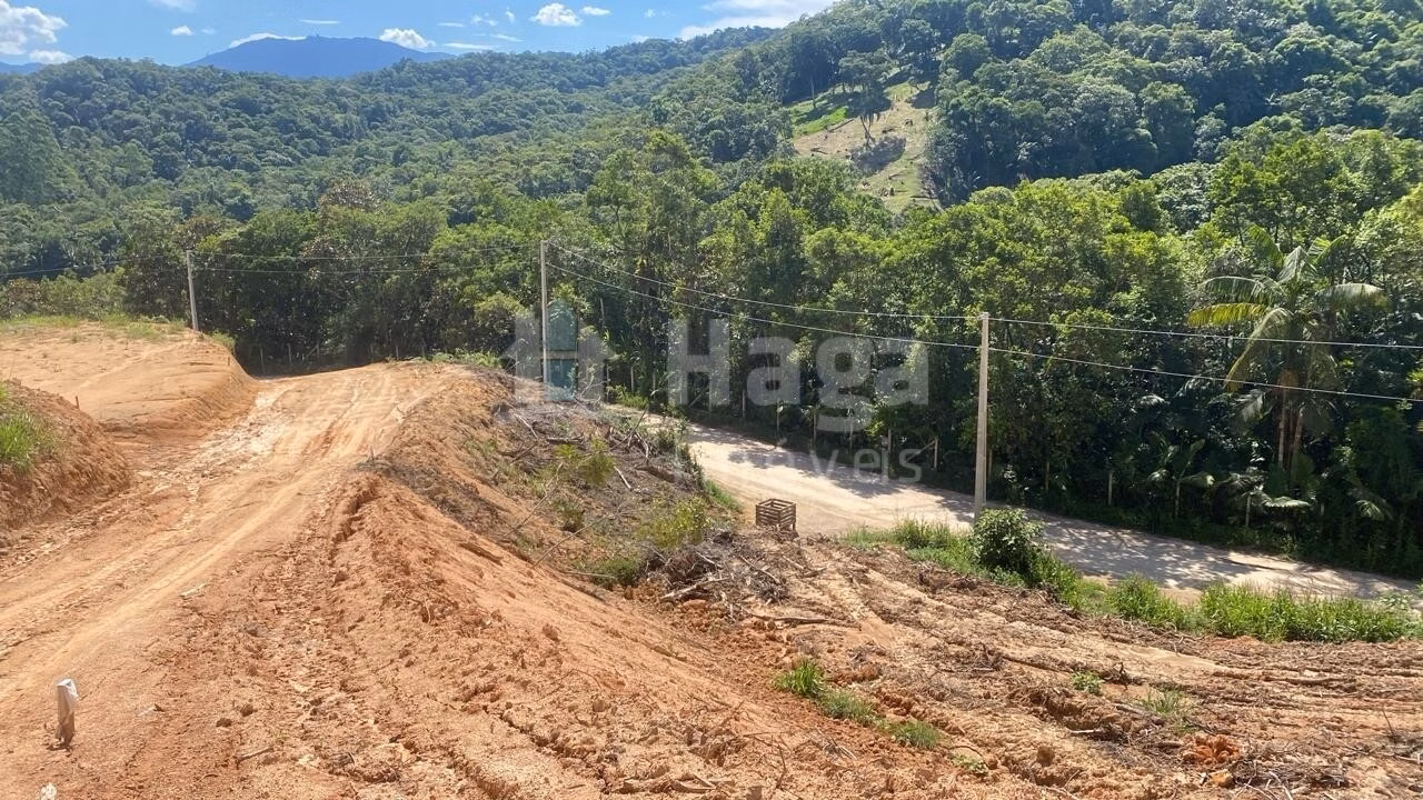 Terreno de 726 m² em Guabiruba, SC