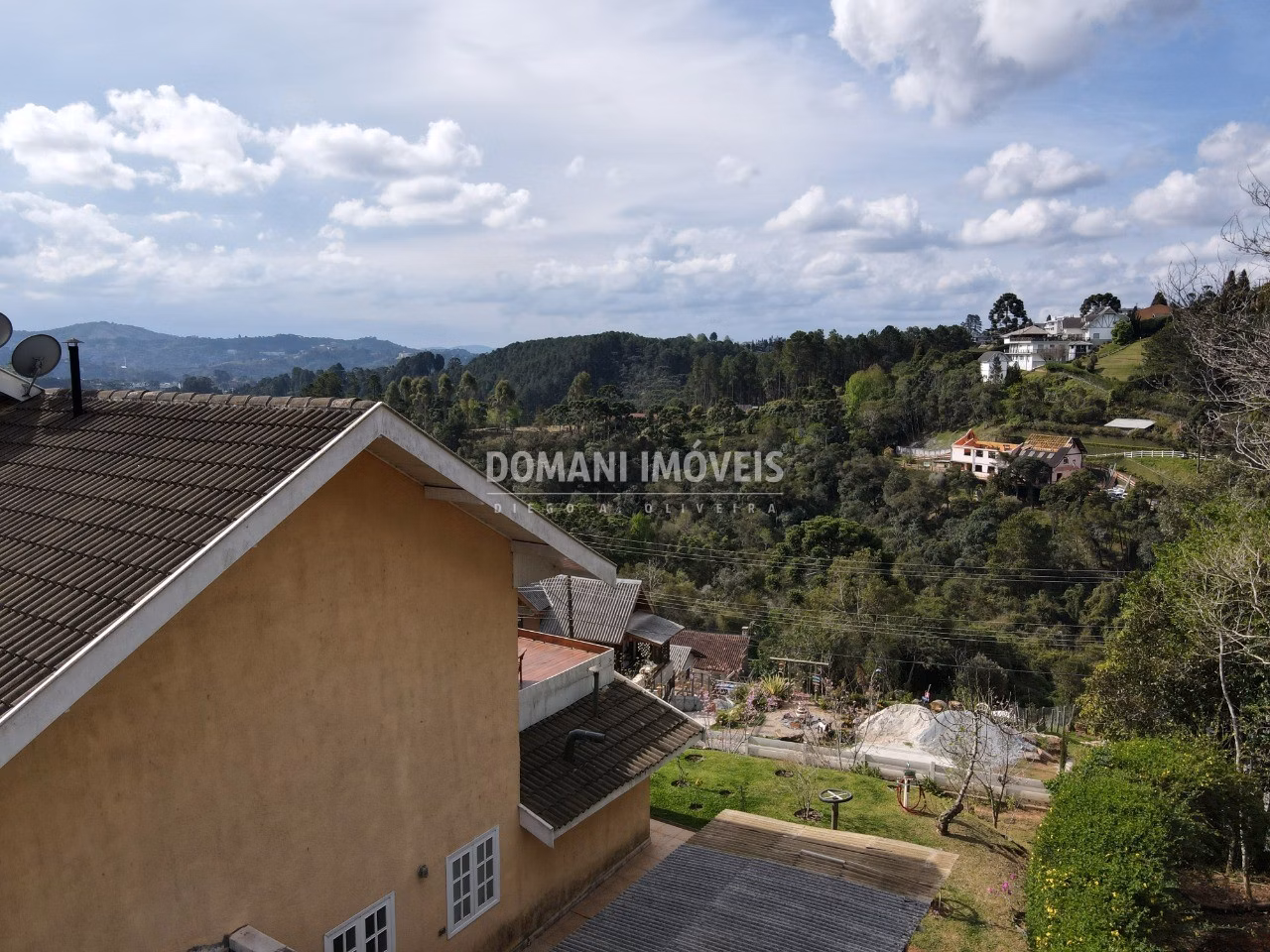 House of 1,115 m² in Campos do Jordão, SP, Brazil