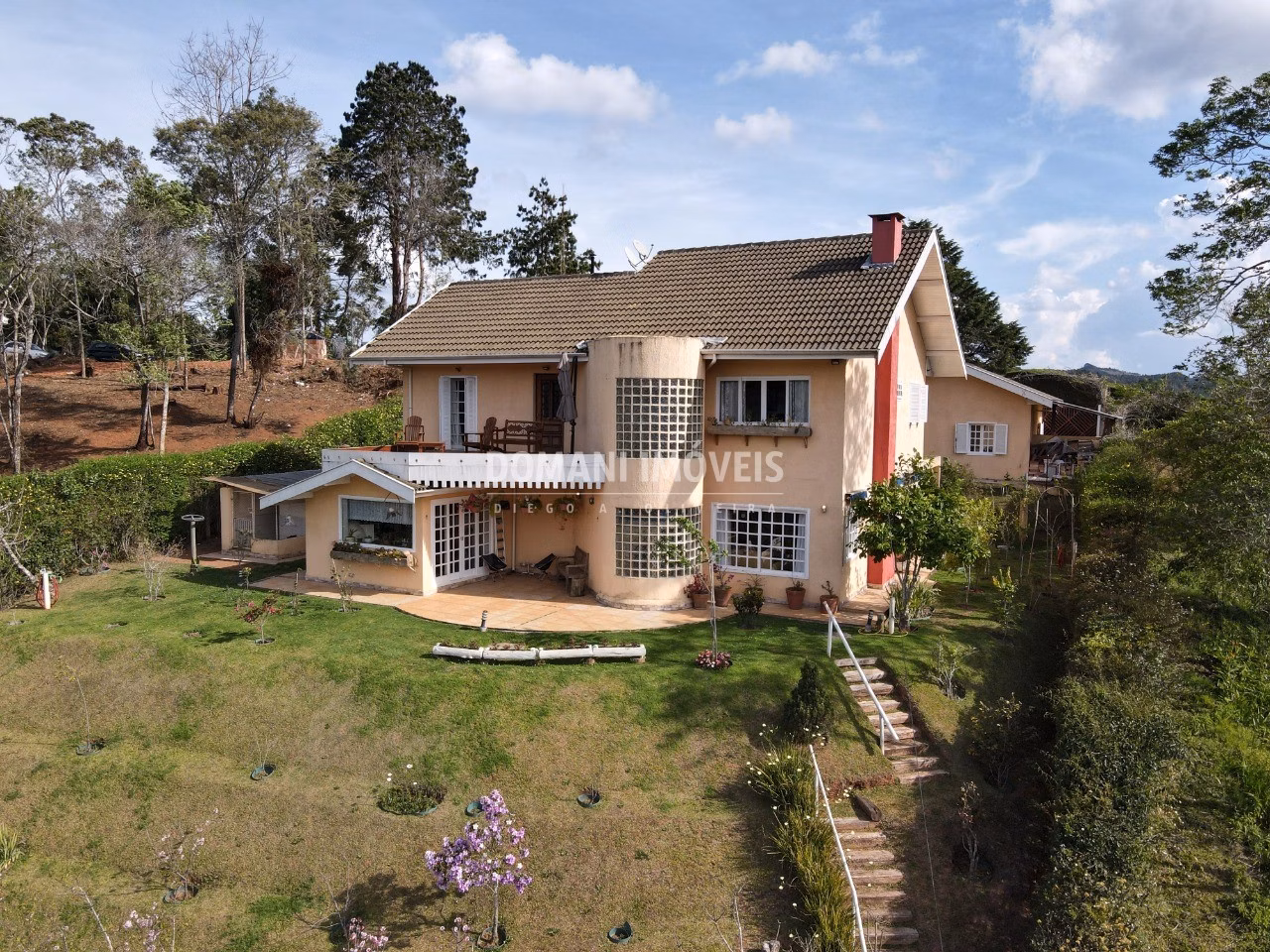 House of 1,115 m² in Campos do Jordão, SP, Brazil