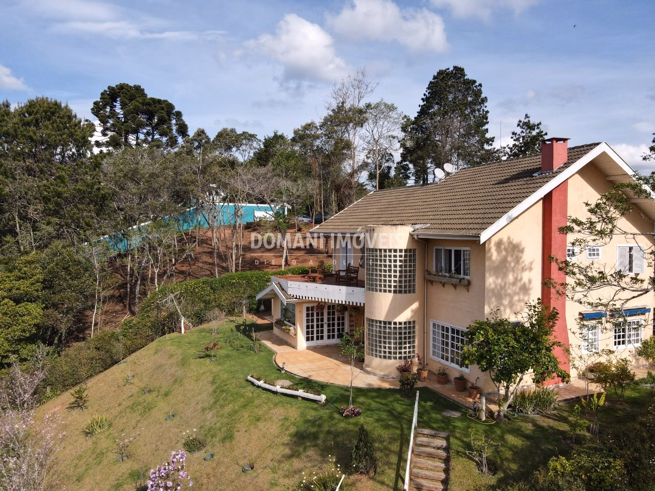 House of 1,115 m² in Campos do Jordão, SP, Brazil