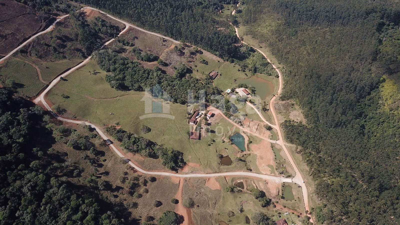 Chácara de 3.484 m² em Canelinha, SC