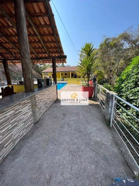 Chácara de 2.350 m² em São José dos Campos, SP