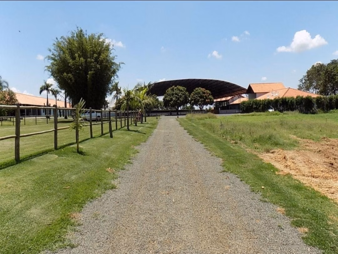 Small farm of 120 acres in Quadra, SP, Brazil