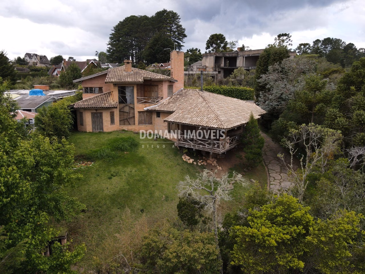 House of 1,800 m² in Campos do Jordão, SP, Brazil