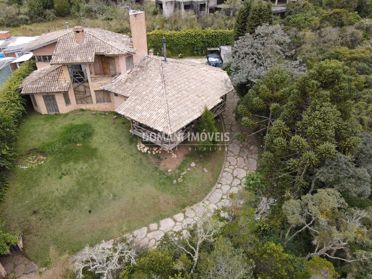 House of 1,800 m² in Campos do Jordão, SP, Brazil