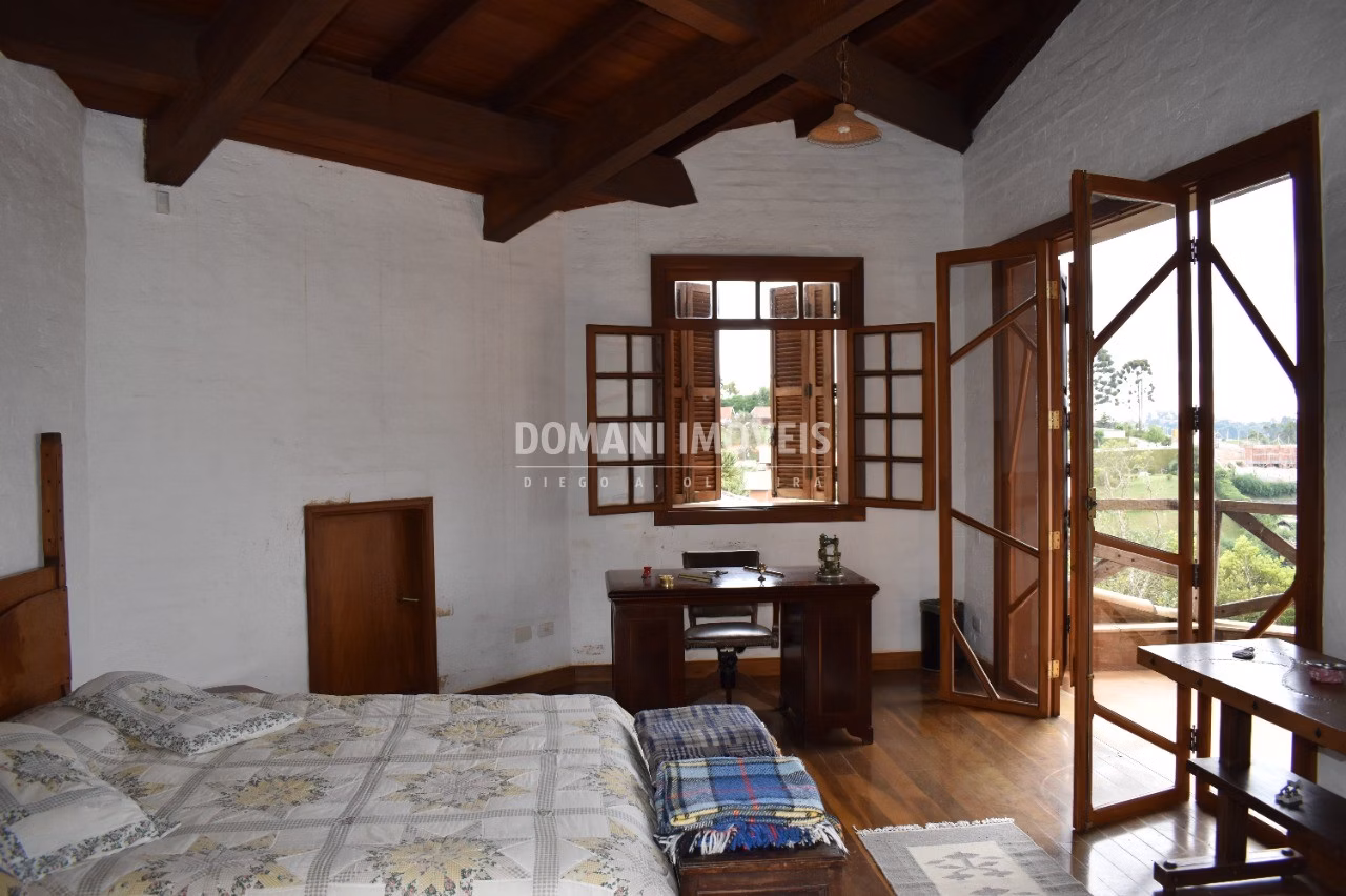 House of 1,800 m² in Campos do Jordão, SP, Brazil