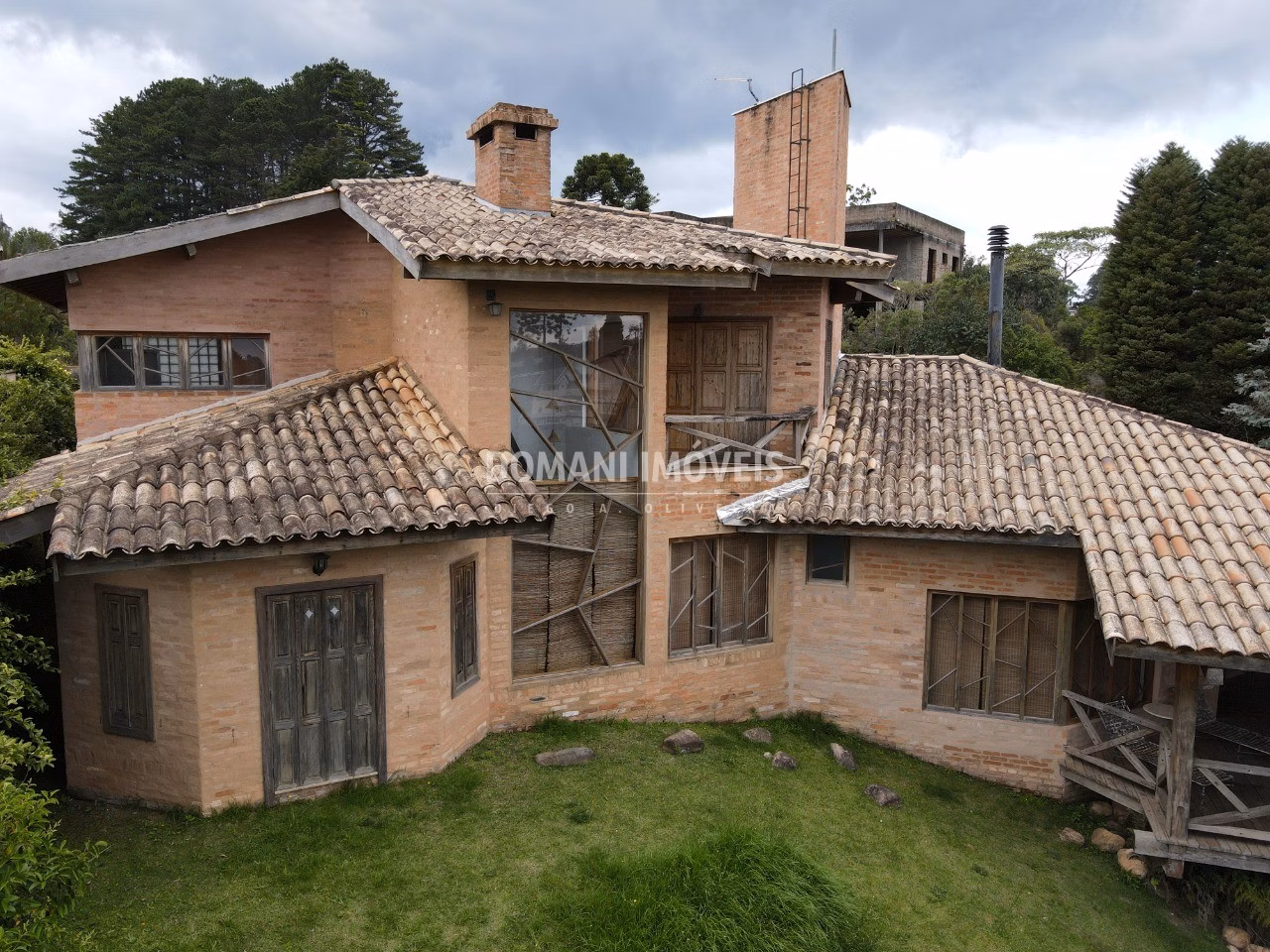 House of 1,800 m² in Campos do Jordão, SP, Brazil