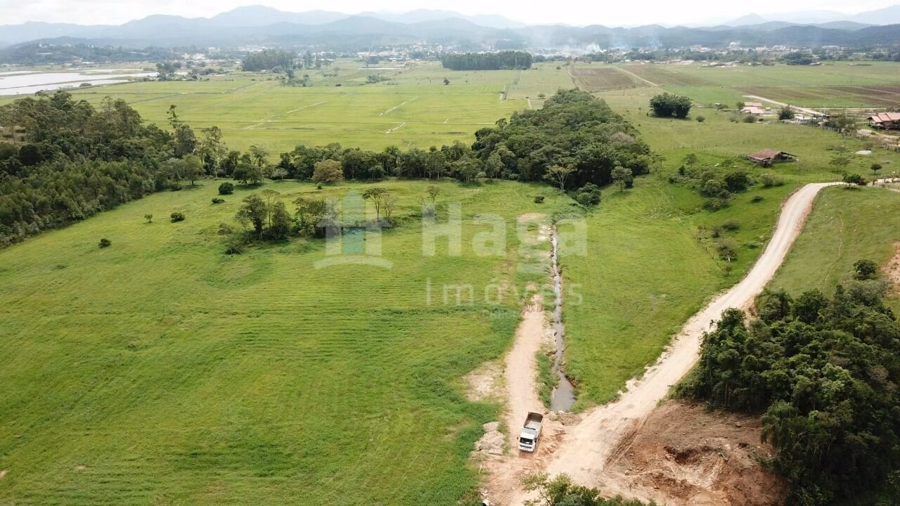 Chácara de 2.010 m² em Canelinha, SC