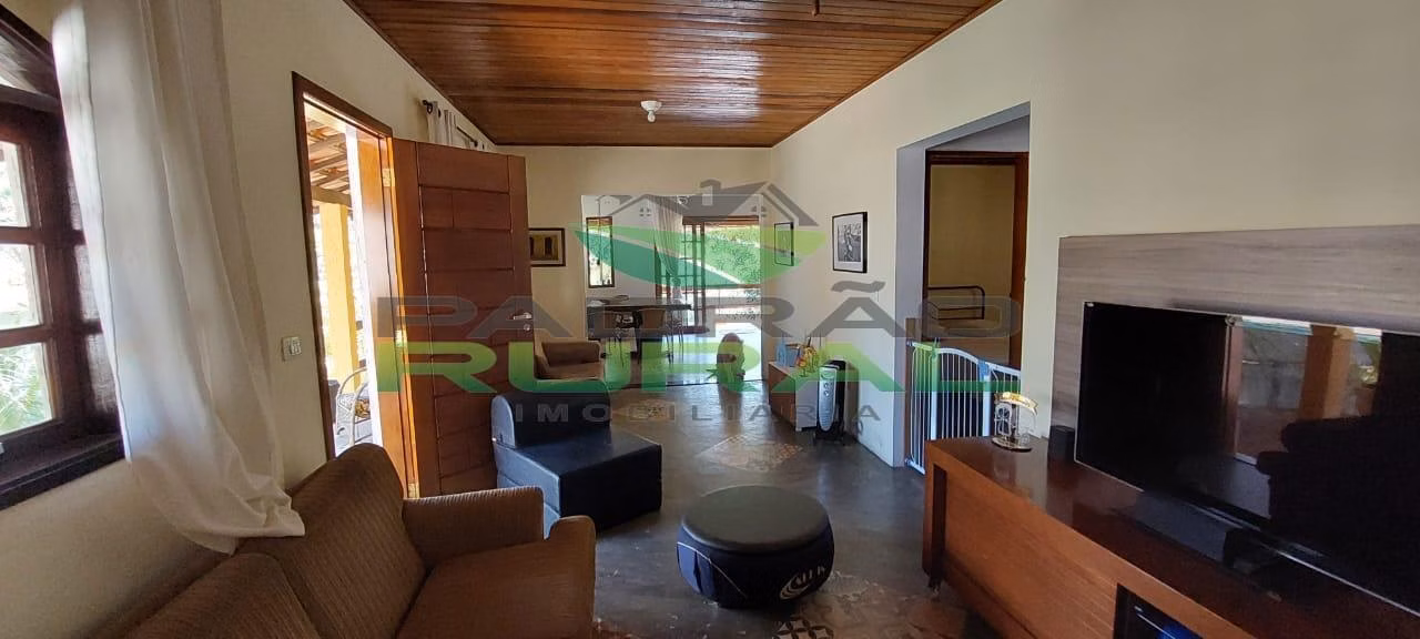 Chácara de 1.300 m² em Mairinque, SP