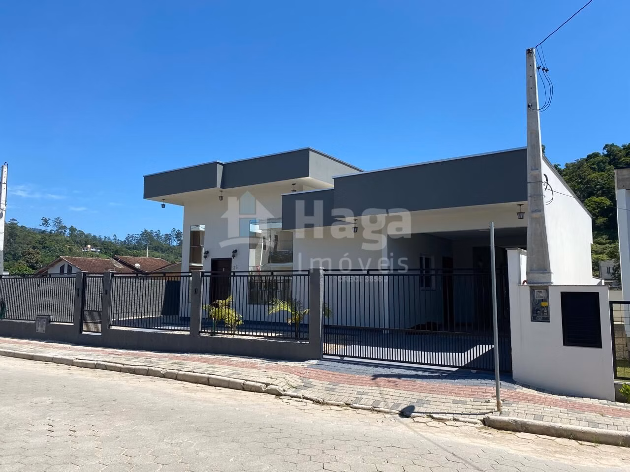 Casa de 304 m² em Guabiruba, SC