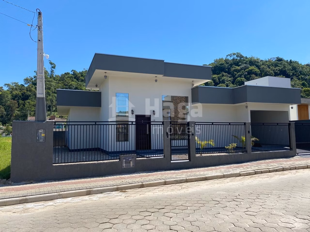 Casa de 304 m² em Guabiruba, SC