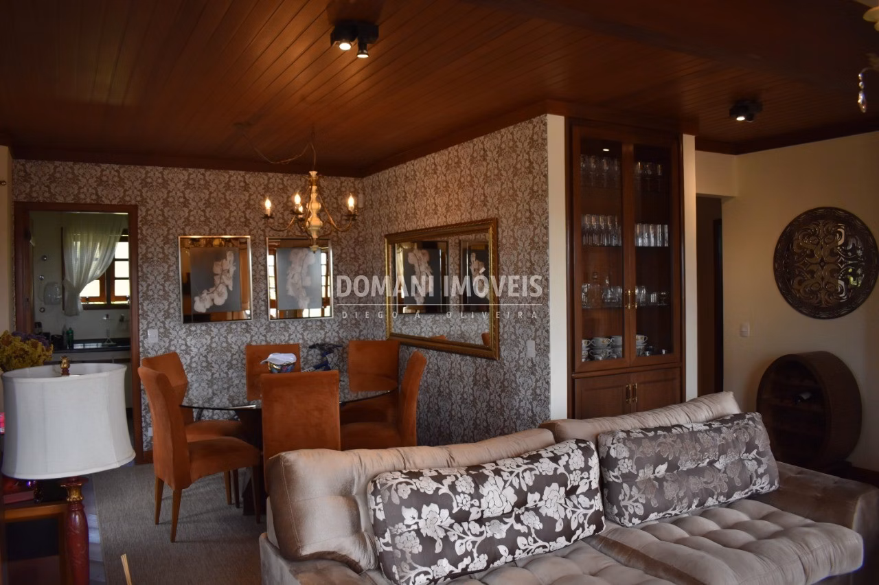 House of 1,390 m² in Campos do Jordão, SP, Brazil