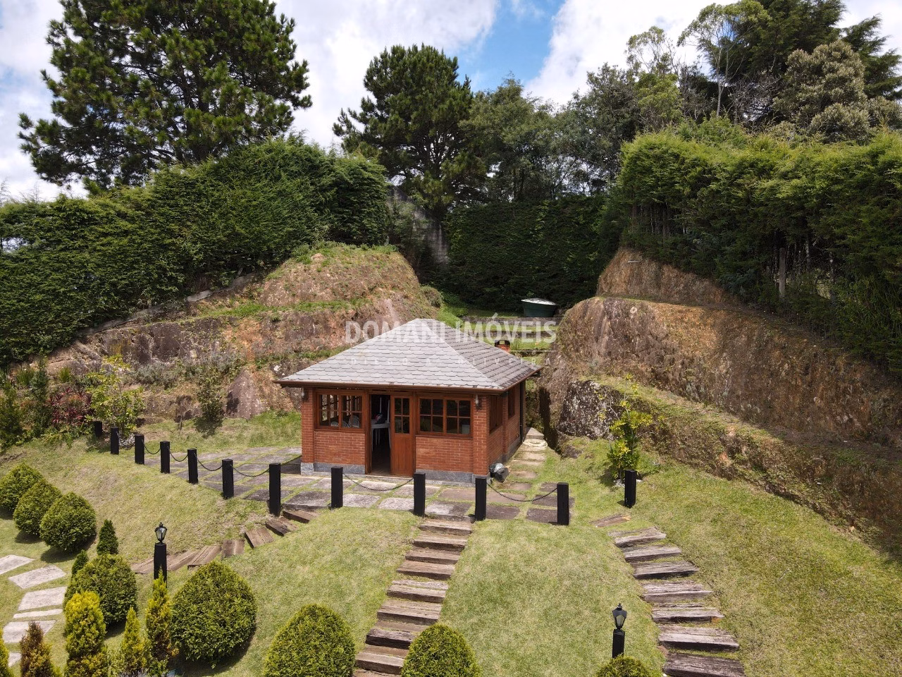 House of 1,390 m² in Campos do Jordão, SP, Brazil