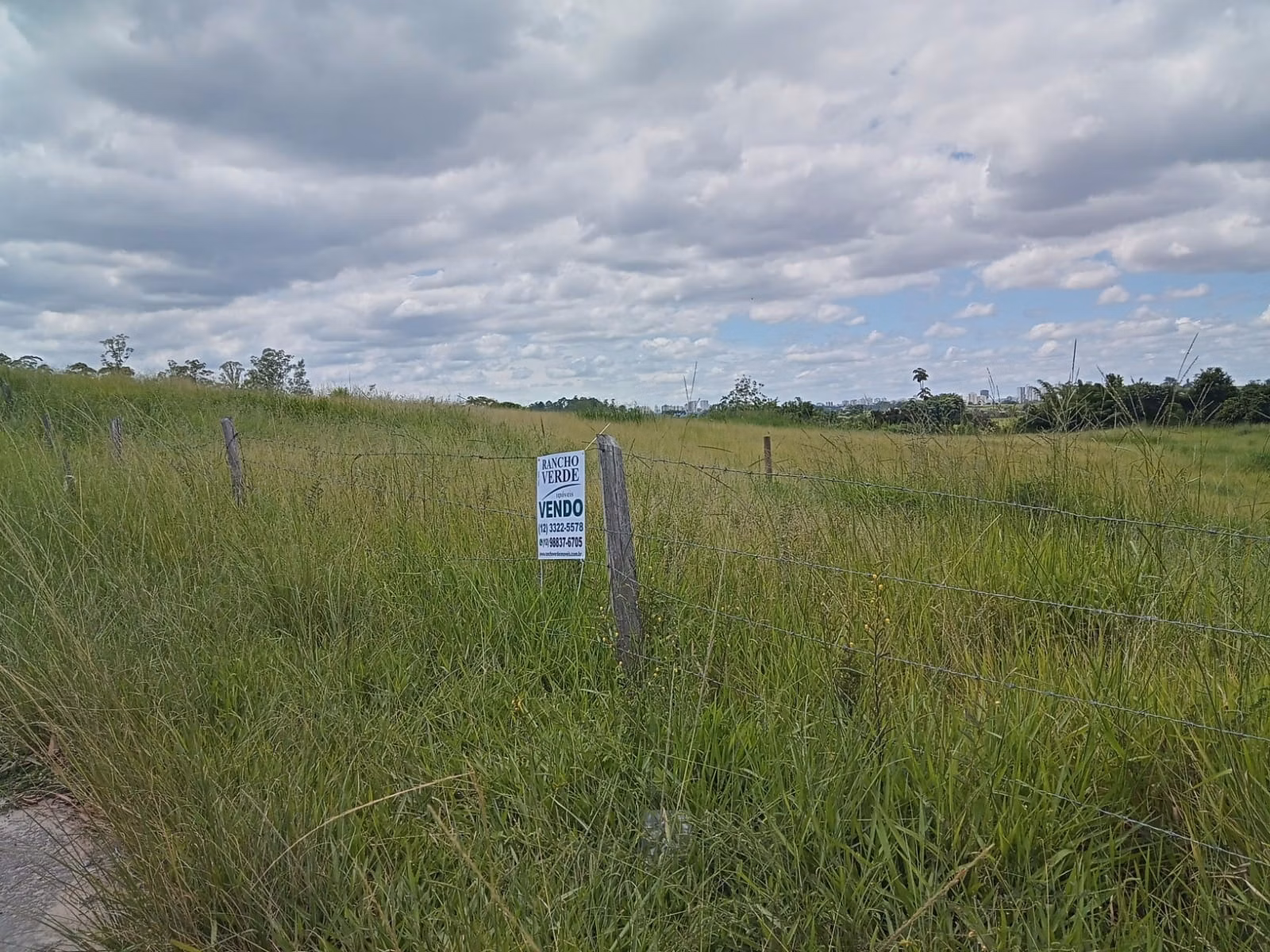 Terreno de 12 ha em São José dos Campos, SP