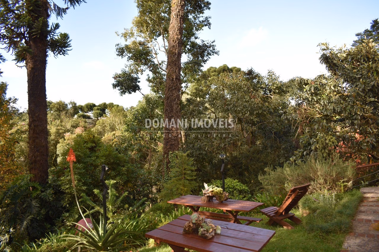 Lodging of 1,050 m² in Campos do Jordão, SP, Brazil