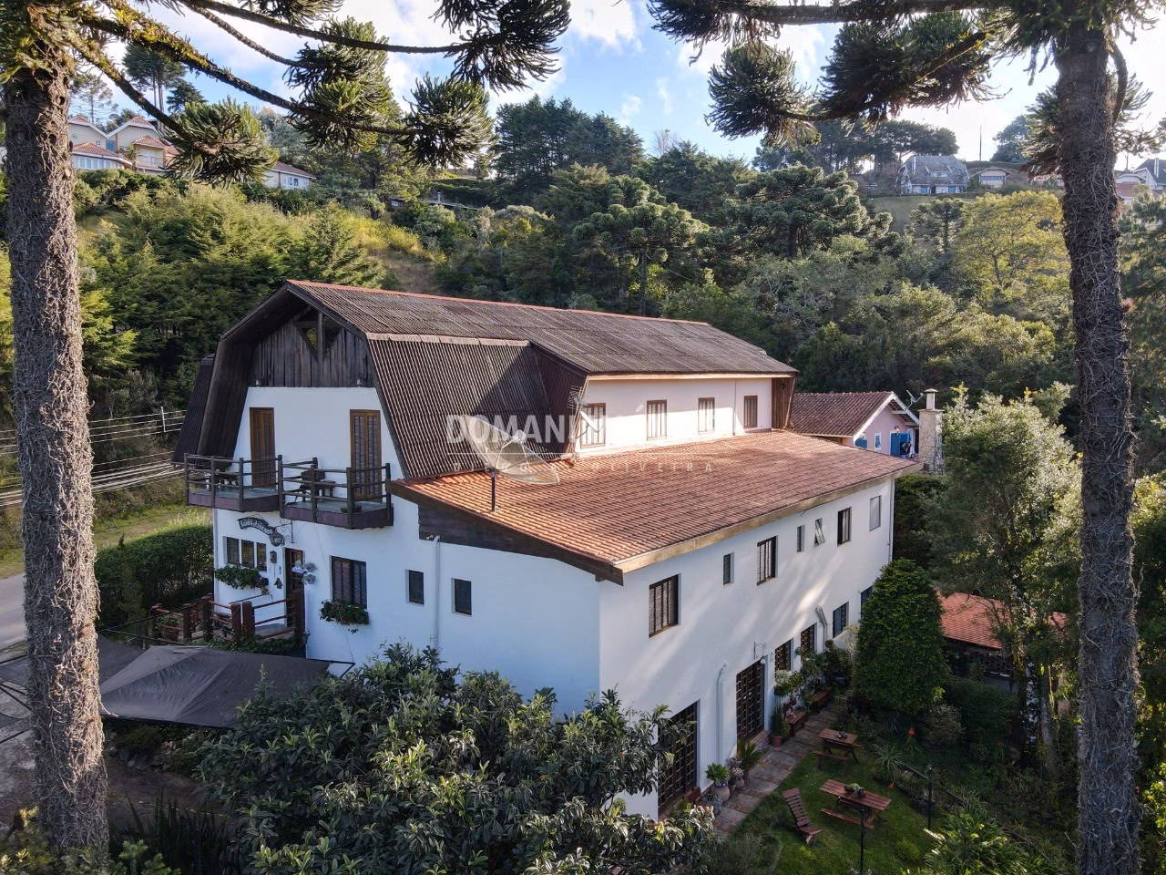 Lodging of 1,050 m² in Campos do Jordão, SP, Brazil