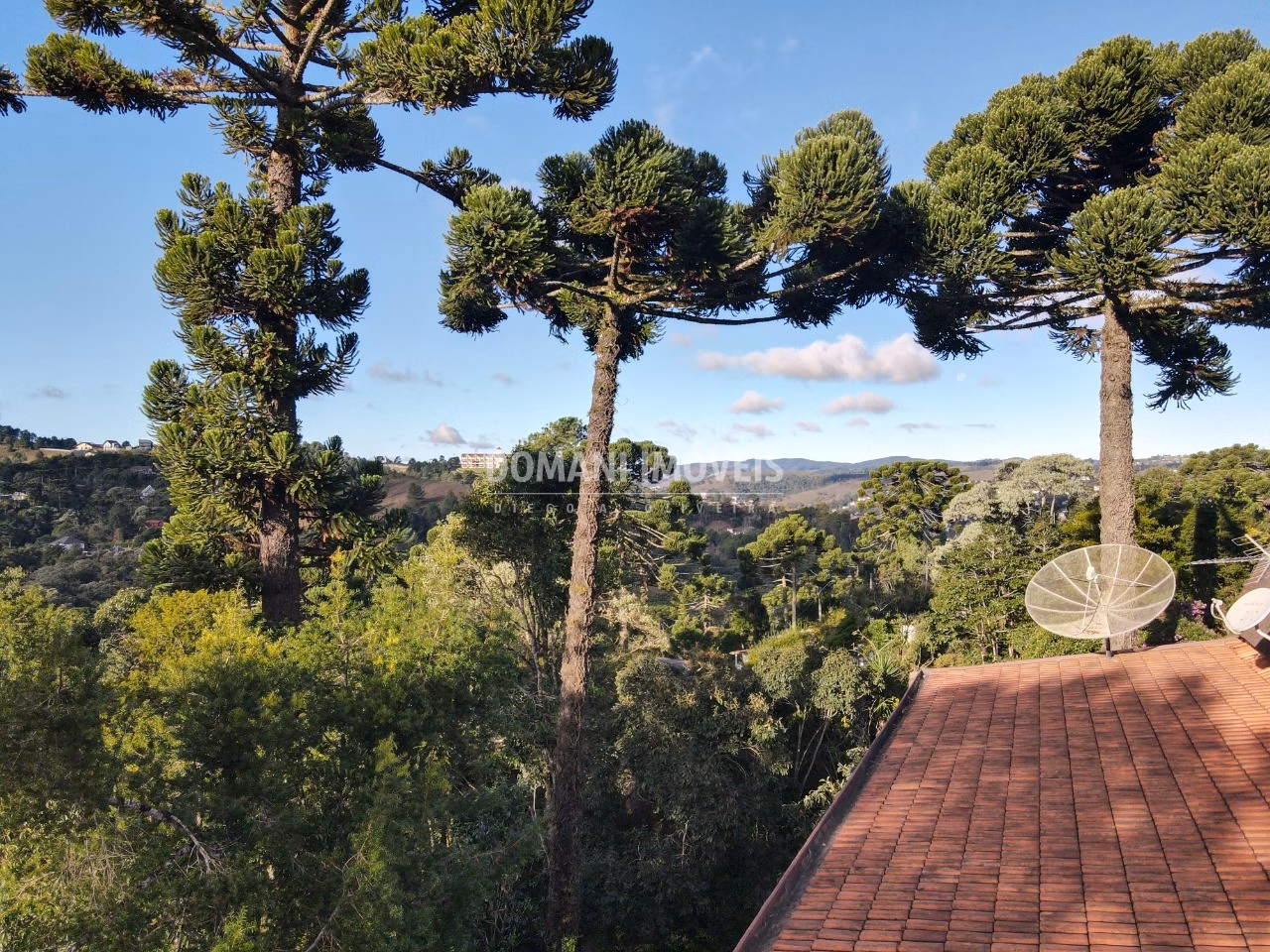 Lodging of 1,050 m² in Campos do Jordão, SP, Brazil
