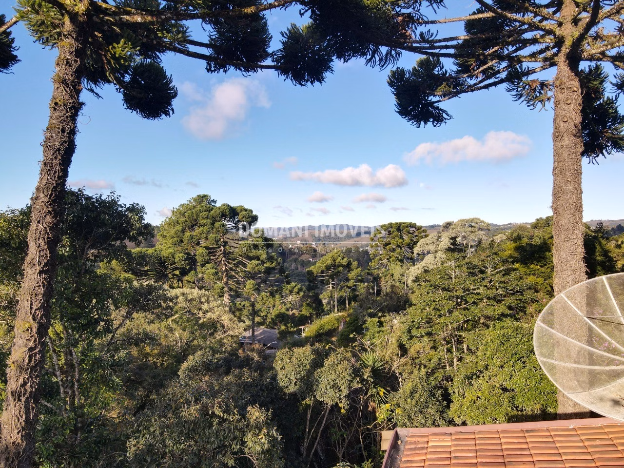 Lodging of 1,050 m² in Campos do Jordão, SP, Brazil
