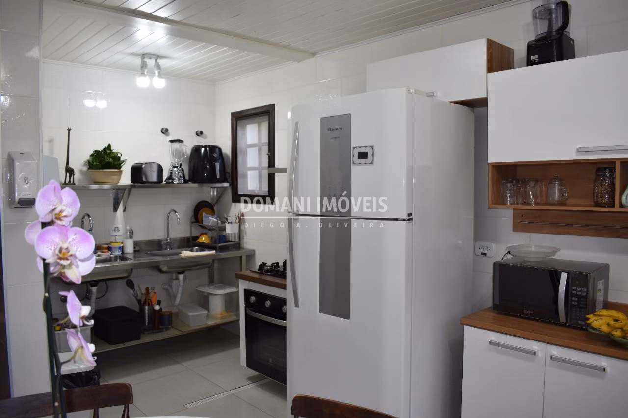 Lodging of 1,050 m² in Campos do Jordão, SP, Brazil